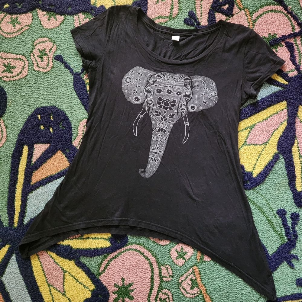 Soul Flower elephant tee